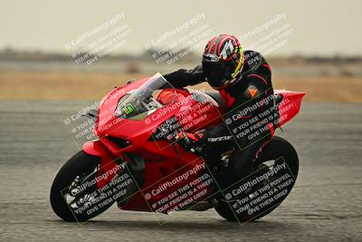 media/Nov-30-2024-TrackDaz (Sat) [[cb671e698a]]/C Group/Session 4 (Sunset)/